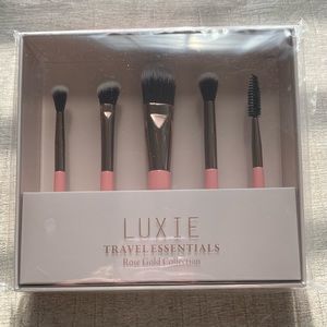 💜LUXIE Rose Gold Collection travel brush set New in Box